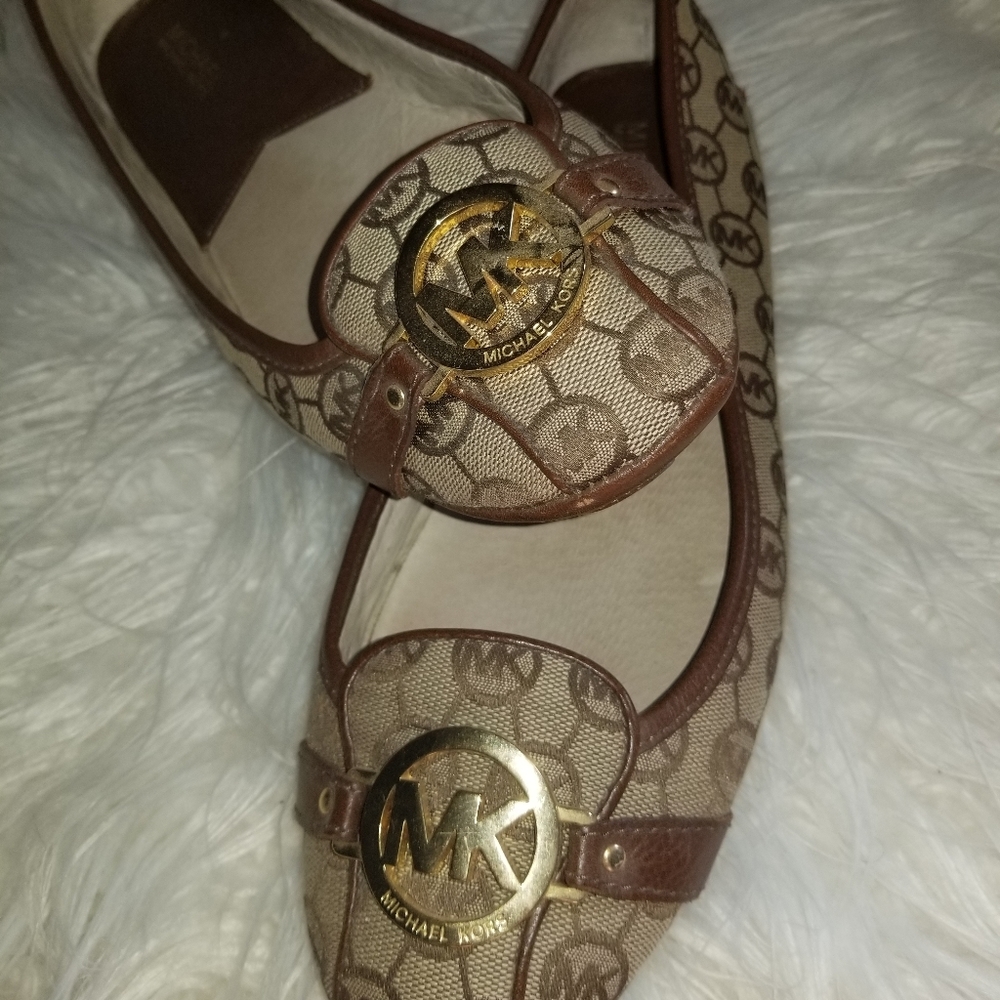 Mk shoes
